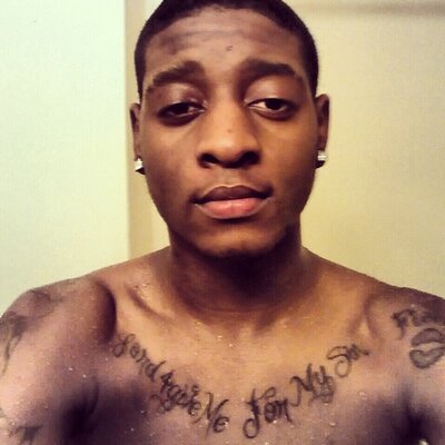 Profile Picture of Charles Womack (@ChicagoBoi23) on Twitter