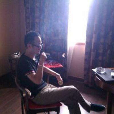 Profile Picture of J2 (@JasonJOU) on Twitter