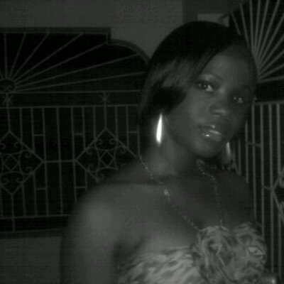 Profile Picture of Shena Davis (@roastedcinnamon) on Twitter