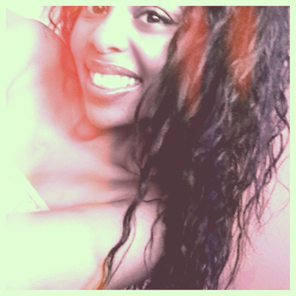 Profile Picture of Annisah Brown (@annisahmarie) on Poshmark