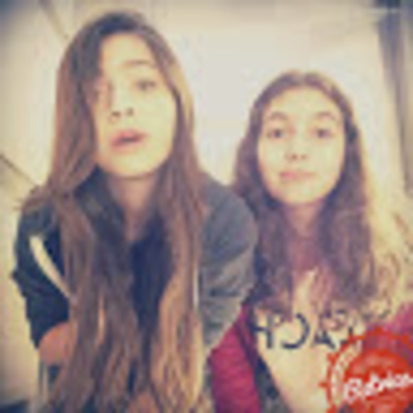 Profile Picture of Vanessa ecem Onaran (@ecemonaran) on Poshmark