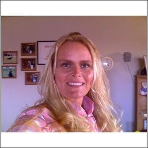 Profile Picture of Gina Gates (@ginalgates) on Myspace