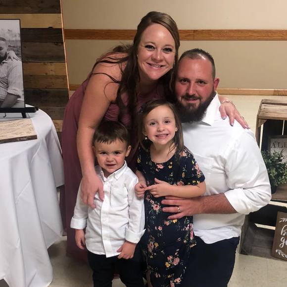 Profile Picture of Abby Hinchliffe (@abbyhinchliffe) on Poshmark