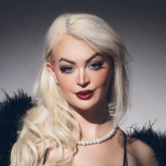 Profile Picture of danielledenicola (@@danielledenicola) on Tiktok