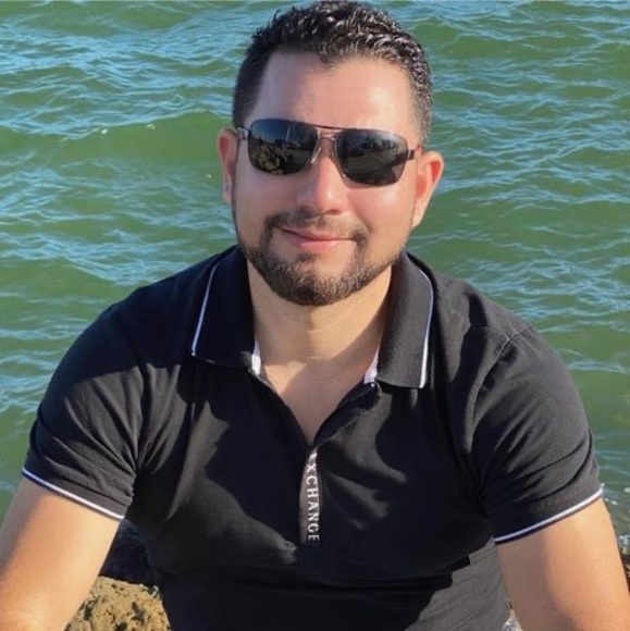 Profile Picture of Bismarck Aguilera (@bismarcka) on Poshmark