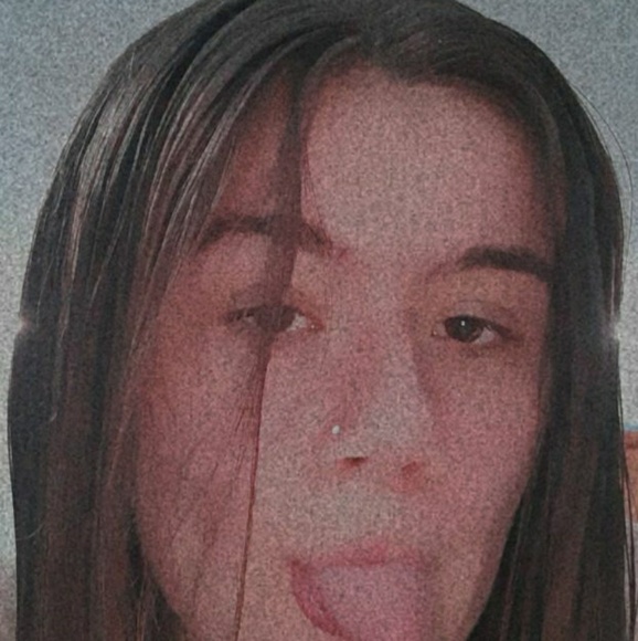 Profile Picture of Catherine Copperthite (@cat__05) on Poshmark