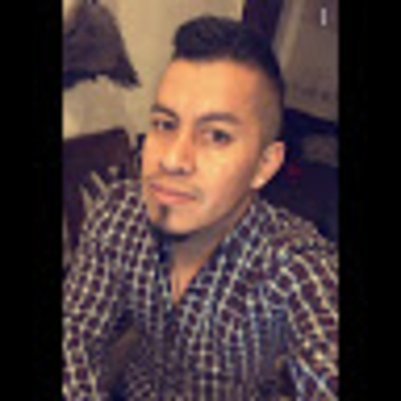 Profile Photo of Maximino Gonzalez (@maximinogonzale) on Poshmark