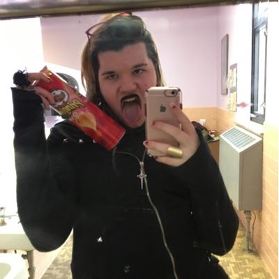 Profile Picture of Skylar Bull Lyon (@transhorror) on Twitter