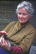 Profile Picture of Barbara Howard (artist)on Wikipedia