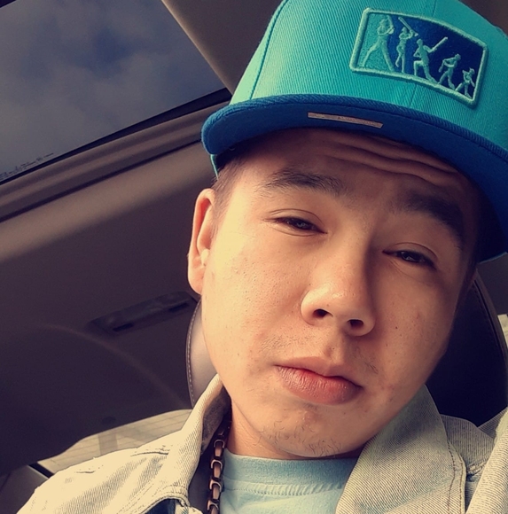 Profile Picture of Kyle Gauthier (@kylegauthier) on Poshmark