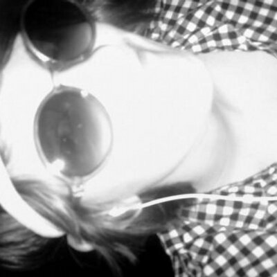 Profile Picture of Julia Diem (@JNDXP) on Twitter