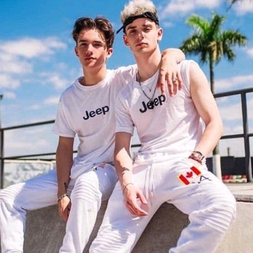 Profile Picture of uniter_pra_sempre 🌺🌹❤️ (@fernandatavarez6) on Tiktok