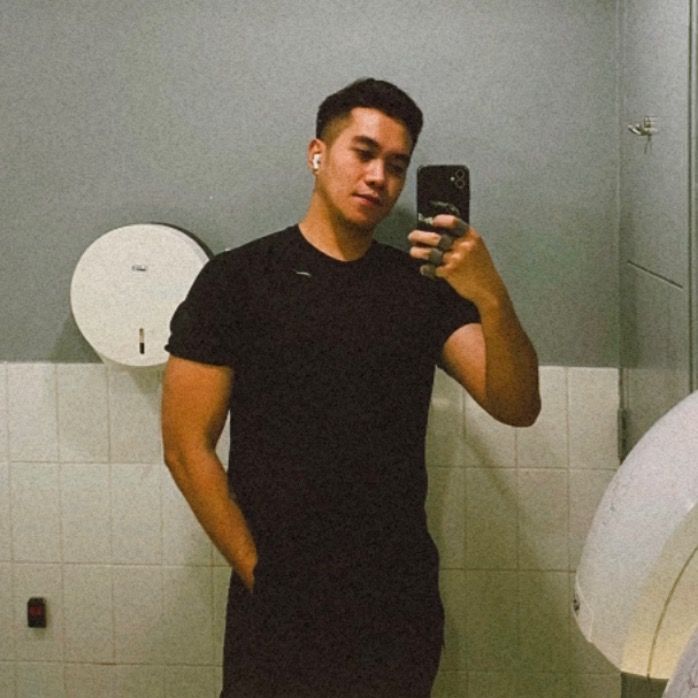 Profile Picture of Mark Miciano (@markomiciano) on Tiktok