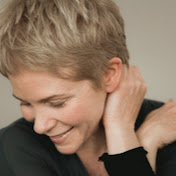 Profile Picture of Robyn Field (@1962ferdi) on Youtube