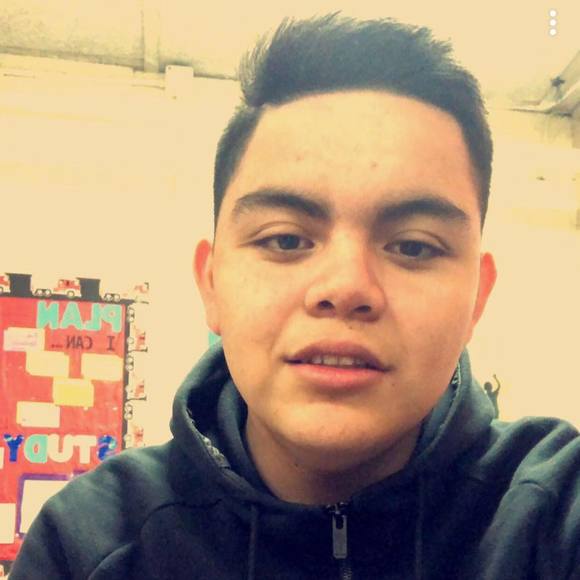 Profile Picture of Carlos Gomez (@carlosgomez802) on Poshmark