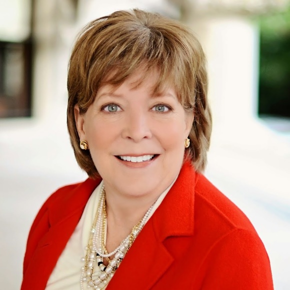 Profile Picture of Crafton Langley (@craftonlangley) on Poshmark