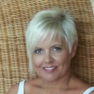 Profile Picture of Sharon Parkinson (@sharonjbb12) on Twitter