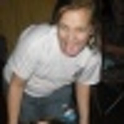 Profile Picture of Crystal Conner (@beachlifeee) on Twitter