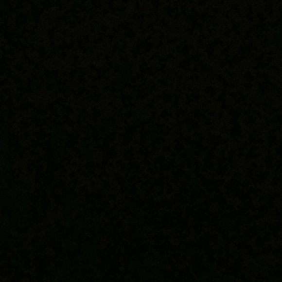 Profile Picture of Abril Alvaro (@abrilalvaro) on Poshmark