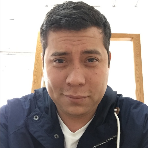 Profile Picture of Erick Caban (@ecaban03) on Poshmark