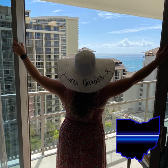 Profile Picture of Mary Shriver (@marbie25) on Poshmark