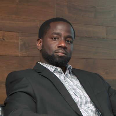 Profile Picture of Robert Robinson (@RobRobLives) on Twitter
