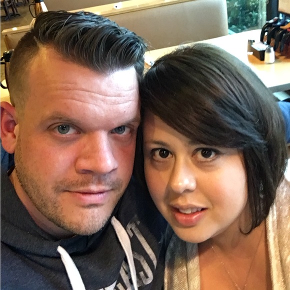 Profile Picture of Tina Renfro abrams (@tinaabrams) on Poshmark