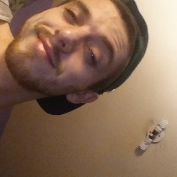 Cody Truex - Poshmark Profile Picture of Cody Truex (@codytruex7) on Poshmark