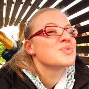 Profile Picture of Lisa Runkel (@watching_lisa) on Myspace