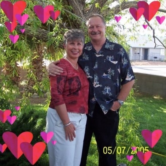 Profile Picture of Jeanne Adams janssen (@jeanneadams) on Poshmark