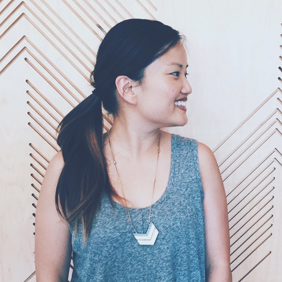 Profile Picture of Christine Terasaki (@like_vintage) on Poshmark