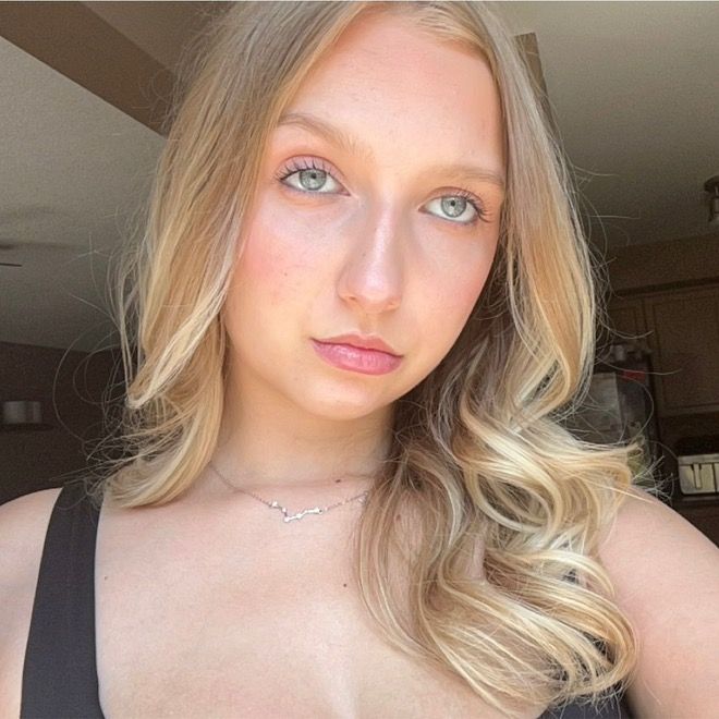 Profile Picture of Isabella Silva (@isabella.ssilva26) on Tiktok