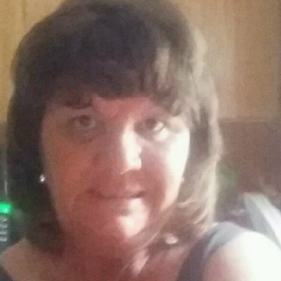 Profile Picture of Mary Baxter (@marybaxter66) on Poshmark