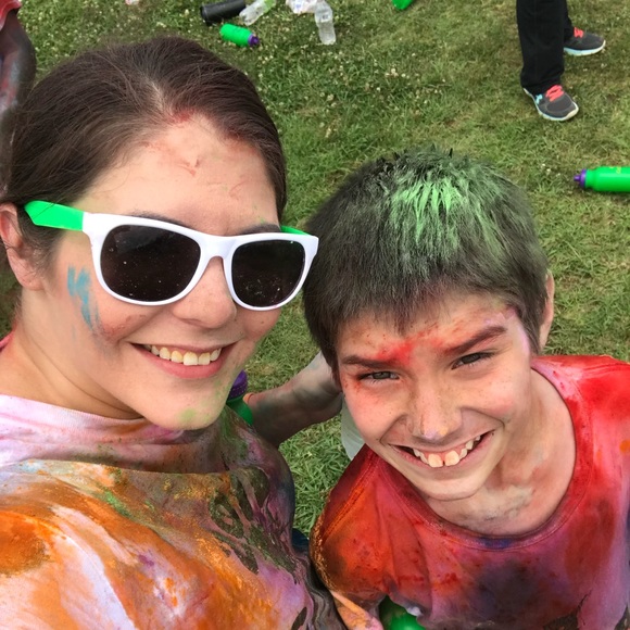 Hillary Blagovich - Poshmark Profile Picture of Hillary Blagovich (@hillary205) on Poshmark