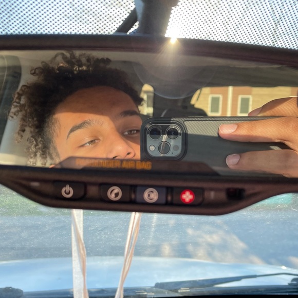 Profile Picture of Chad Opperman (@chado33) on Poshmark