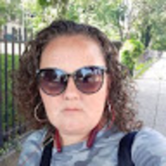 Profile Picture of Brandi Torrissi (@torrissib1986) on Poshmark