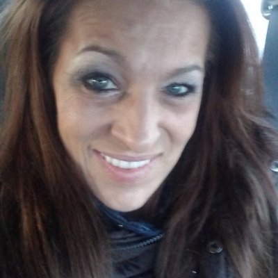 Profile Picture of Jessica Given Thomas (@jesten1975) on Twitter
