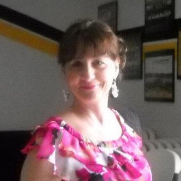 Profile Picture of Barbara Cruickshank-kern (@tumaba5) on Poshmark