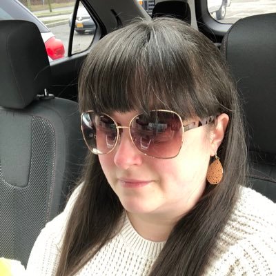 Profile Picture of Lauren Pawlyk (@laurpaw) on Twitter