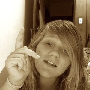 Profile Picture of Mariah Miller (@mariahmiller125) on Myspace