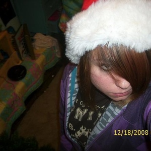 Profile Picture of Melissa Helm (@momolissa2611) on Myspace