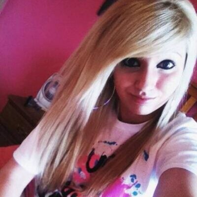 Profile Picture of Alecia Sparks (@SparksAlecia) on Twitter