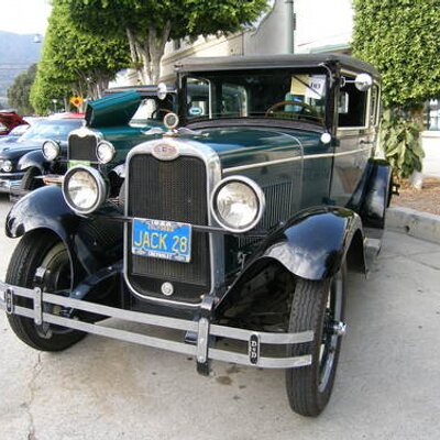 Profile Picture of John Bellitti (@UnclLarry1) on Twitter