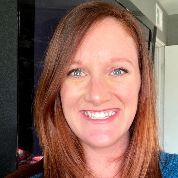 Profile Picture of Molly Kopta (@molsac1726) on Poshmark