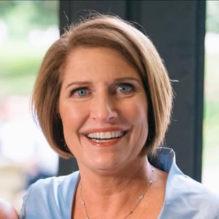 Profile Picture of Clair Wynn Thayer (@clair.thayer) on Instagram