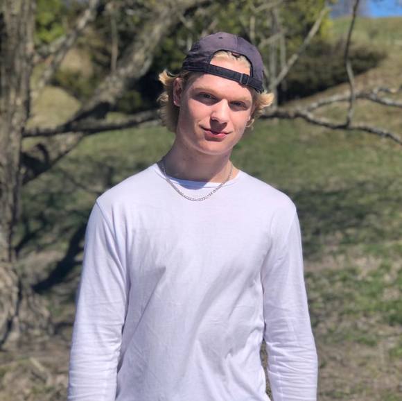Profile Picture of Luke Stegmann (@lukestegmann70) on Poshmark