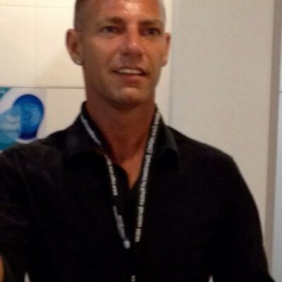 Profile Picture of Robert (@meErnieNuBert) on Twitter