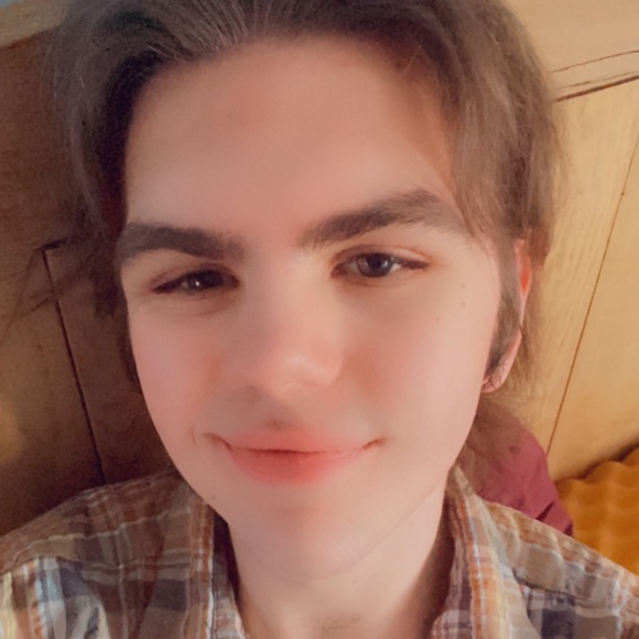 Profile Picture of Dax Delhotal (@daxdelhotal) on Poshmark