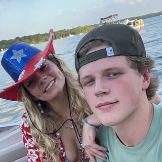 Profile Picture of Colin (@colinben_) on Instagram