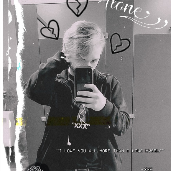 Profile Picture of Cody Sperry (@codysperry) on Poshmark